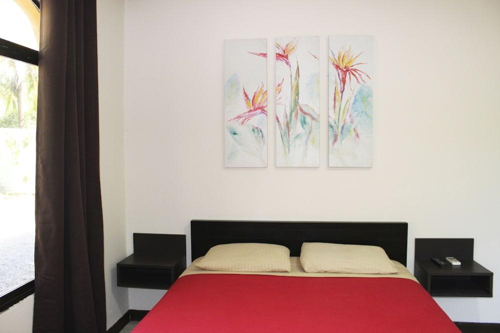 Jaco Lodge Quiet Place (Adults Only) Bagian luar foto