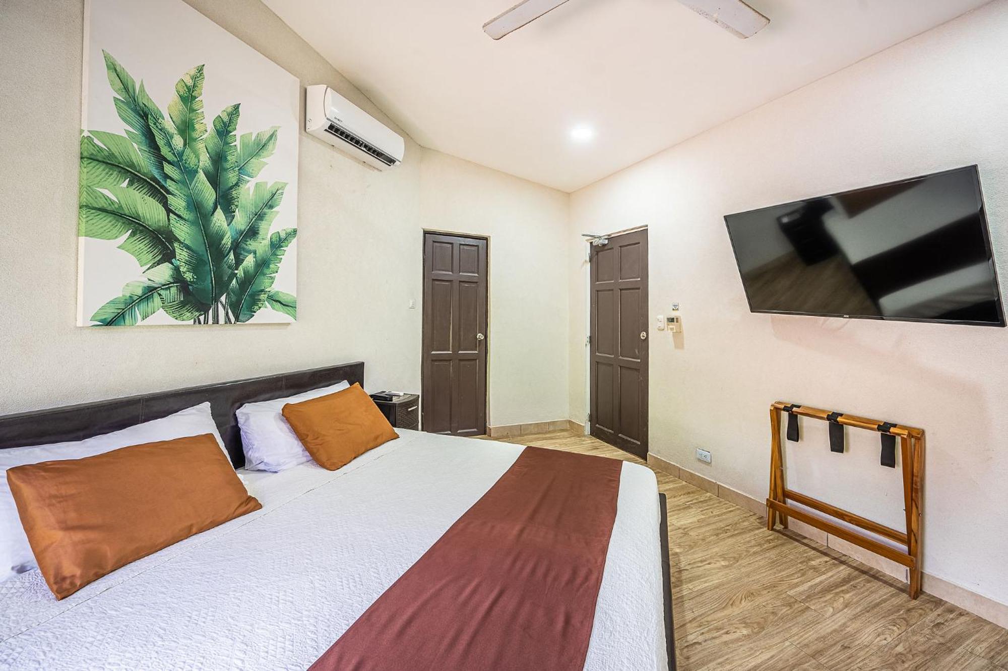 Jaco Lodge Quiet Place (Adults Only) Bagian luar foto
