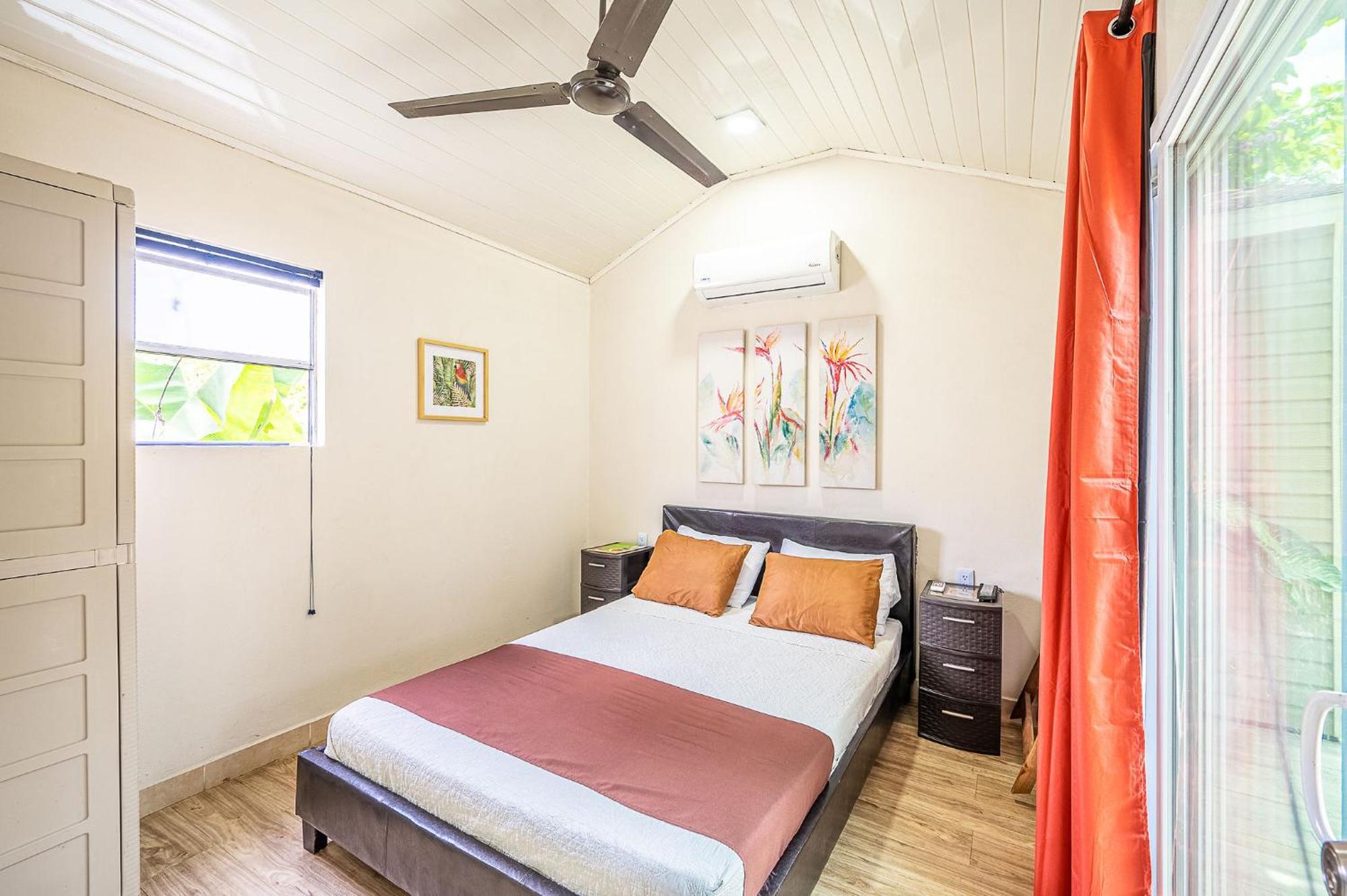Jaco Lodge Quiet Place (Adults Only) Bagian luar foto