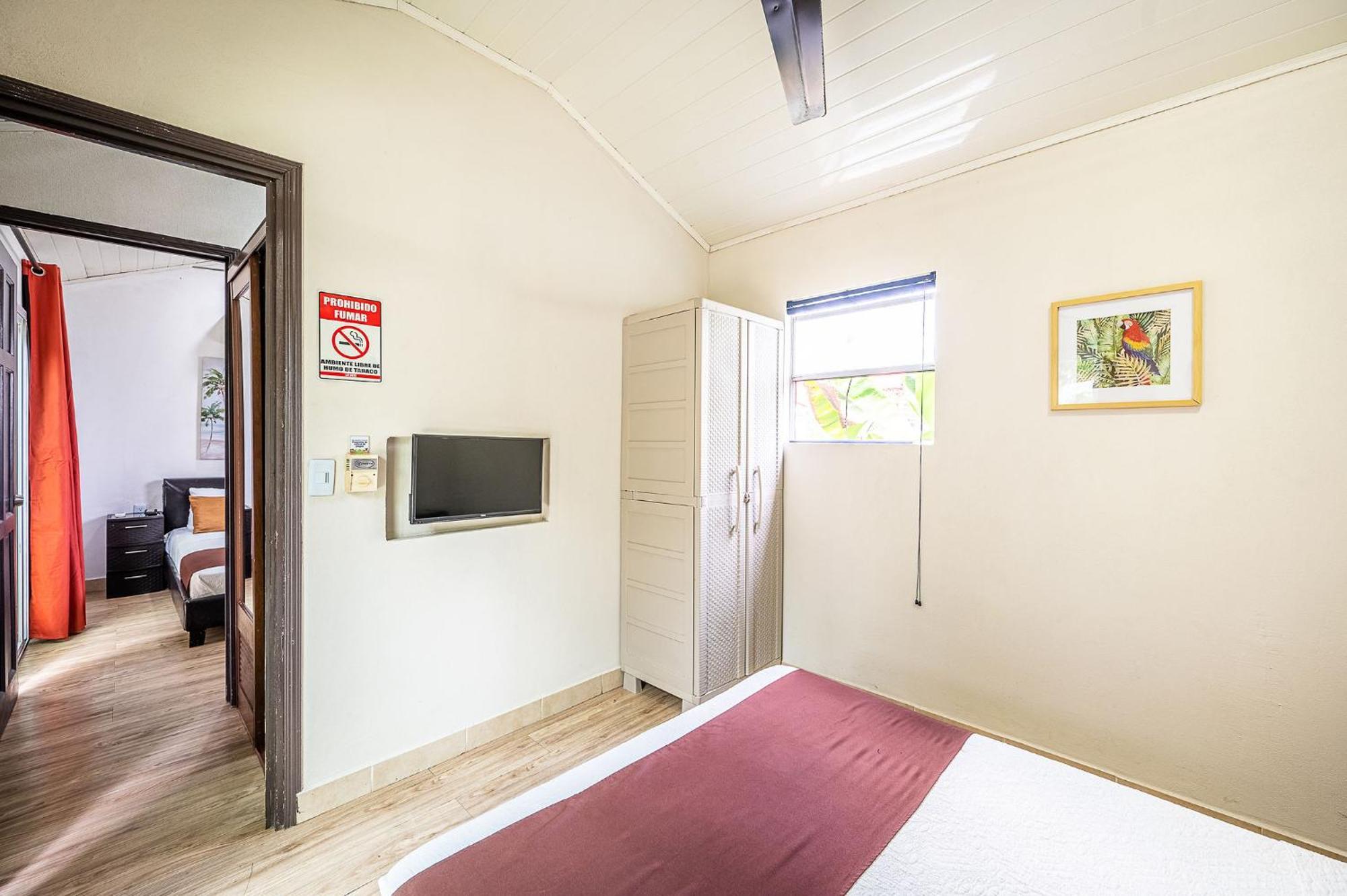 Jaco Lodge Quiet Place (Adults Only) Bagian luar foto
