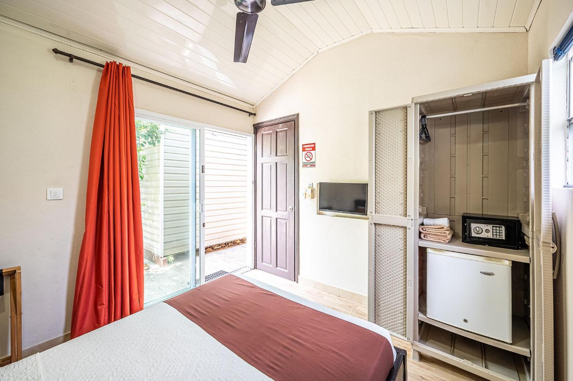 Jaco Lodge Quiet Place (Adults Only) Bagian luar foto